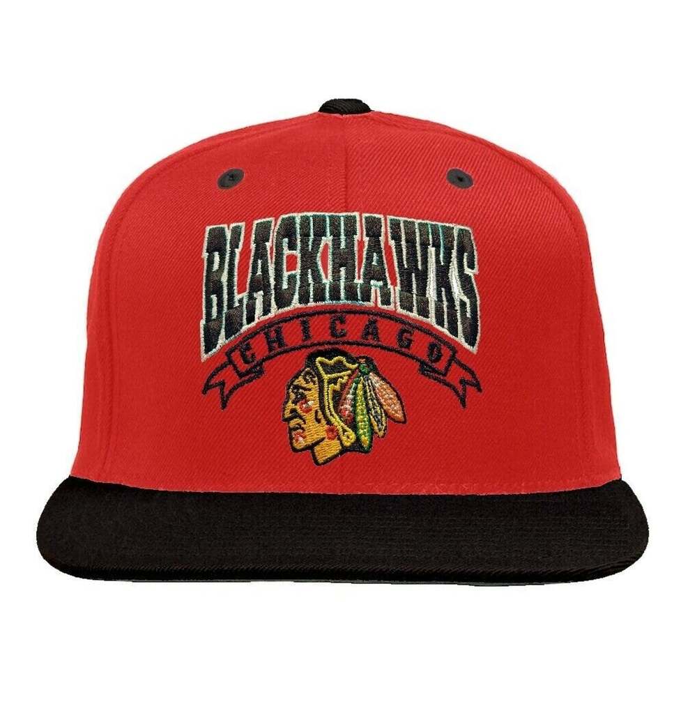 Reebok Vintage Chicago Blackhawks Red/Black Arch Snapback Hat